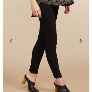 Motherhood maternity skinny ankle pants